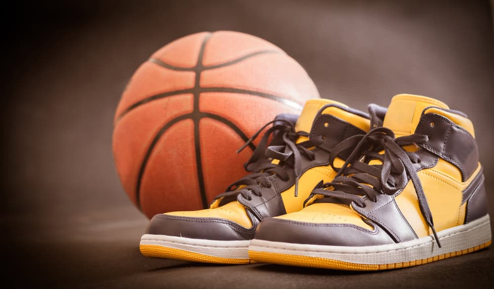 how long do basketball shoes last?